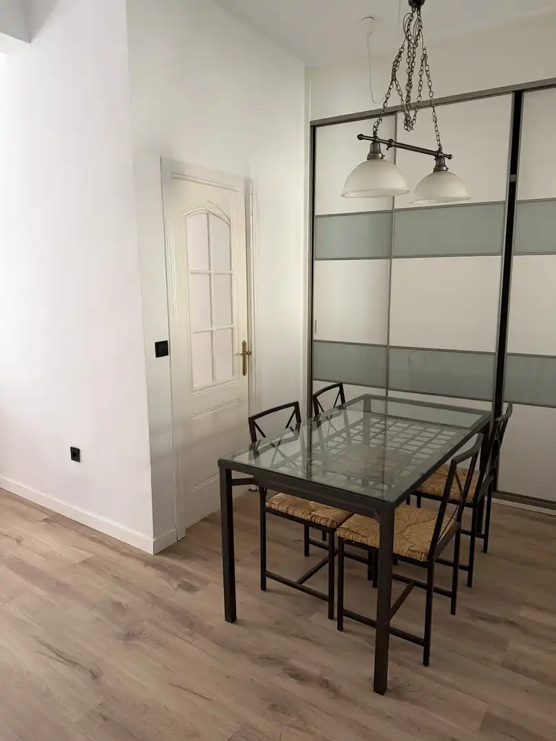 Piso de alquiler en Calle de la Paloma, 6, Palacio Comedor de Piso de alquiler en Madrid con Aire acondicionado, Calefacción y Parquet