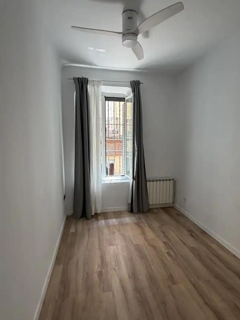 Piso de alquiler en Calle de la Paloma, 6, Palacio Habitación de Piso de alquiler en Madrid con Aire acondicionado, Calefacción y Parquet