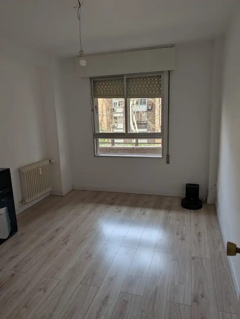 Piso en venta en Paseo de la Ermita del Santo, 9, Puerta del Ángel Habitación de Piso en venta en Madrid con Aire acondicionado, Calefacción y Jardín privado