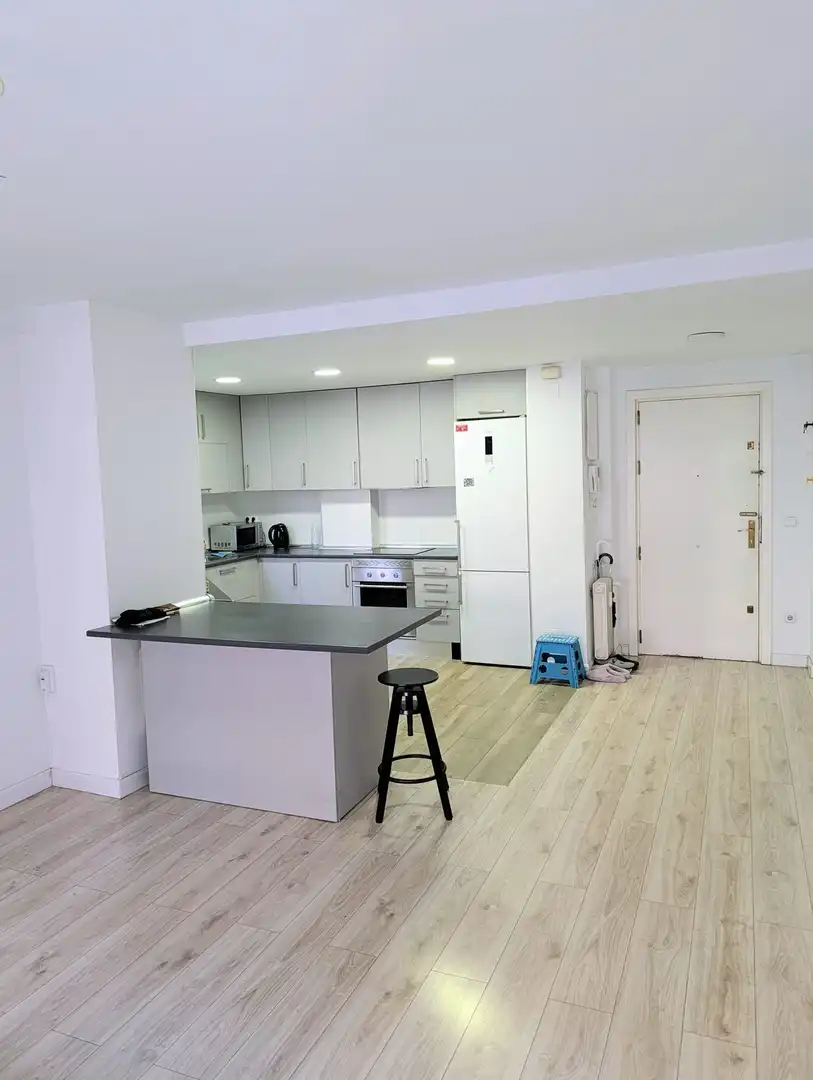 Piso en venta en Paseo de la Ermita del Santo, 9, Puerta del Ángel Cocina de Piso en venta en Madrid con Aire acondicionado, Calefacción y Jardín privado