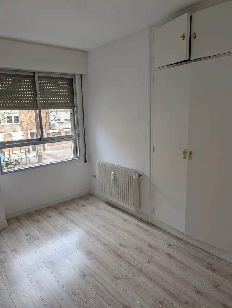 Piso en venta en Paseo de la Ermita del Santo, 9, Puerta del Ángel Habitación de Piso en venta en Madrid con Aire acondicionado, Calefacción y Jardín privado