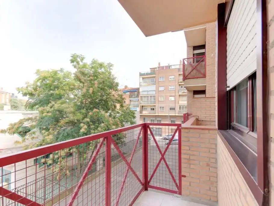 Room in Calle Alfareros, 4, Barrio Blanco Room in Calle Alfareros, 4, Barrio Blanco