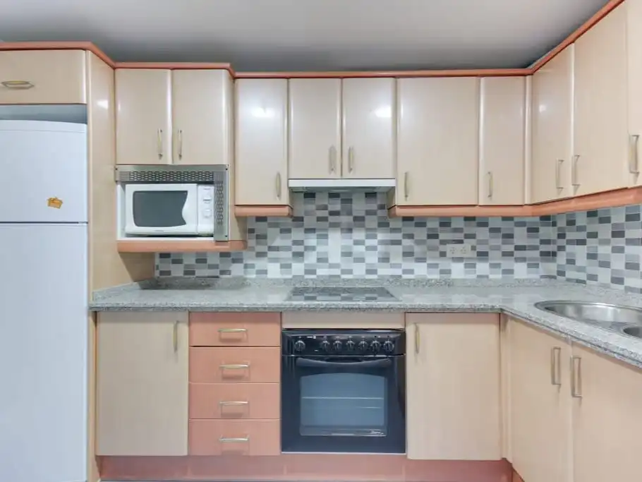 Room in Calle Alfareros, 4, Barrio Blanco Room in Calle Alfareros, 4, Barrio Blanco