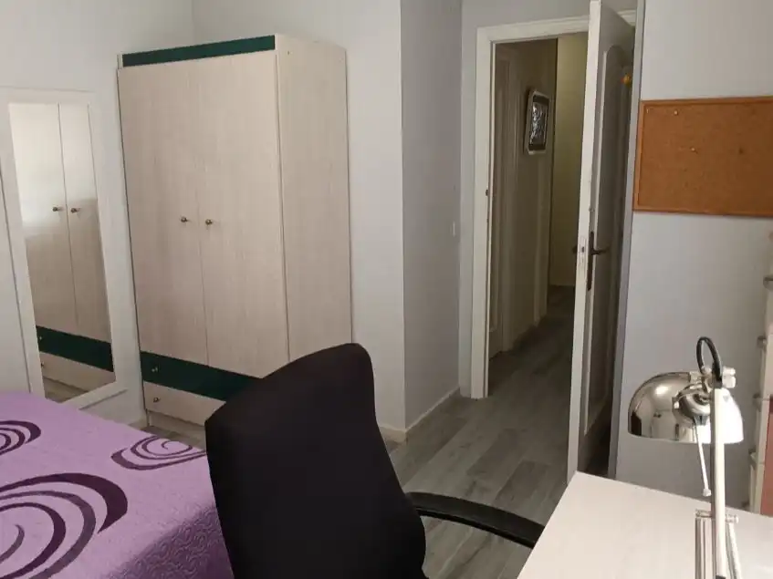 Room in Calle Alfareros, 4, Barrio Blanco Room in Calle Alfareros, 4, Barrio Blanco