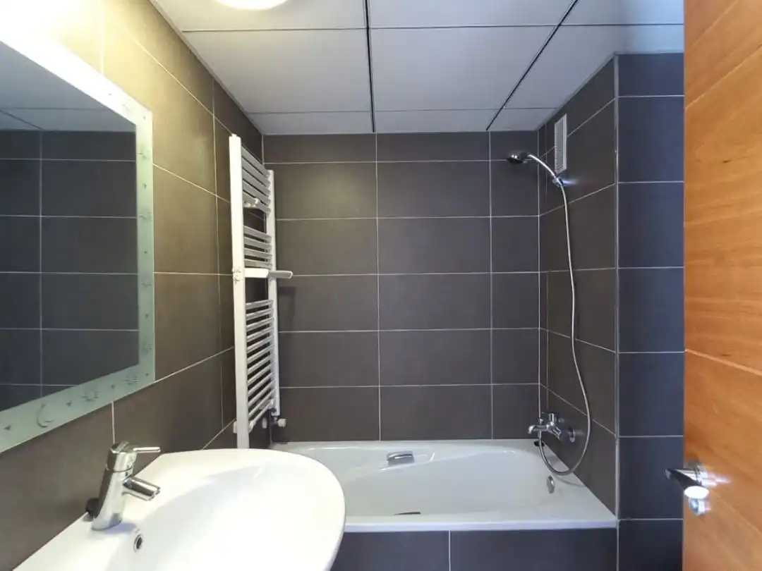 Flat for sale in Avinguda de la Condomina, 70, Cabo de las Huertas Bathroom of Flat for sale in Alicante / Alacant with Air Conditioner, Heating and Terrace