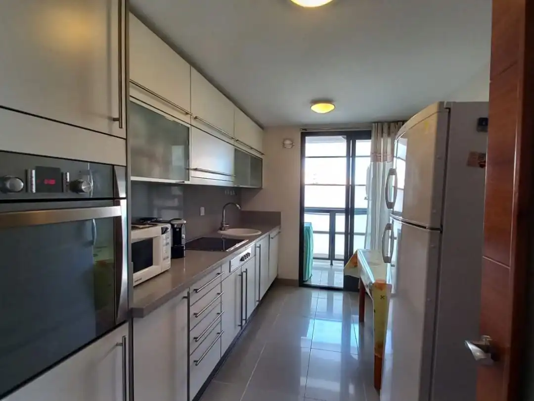 Flat for sale in Avinguda de la Condomina, 70, Cabo de las Huertas Kitchen of Flat for sale in Alicante / Alacant with Air Conditioner, Heating and Terrace