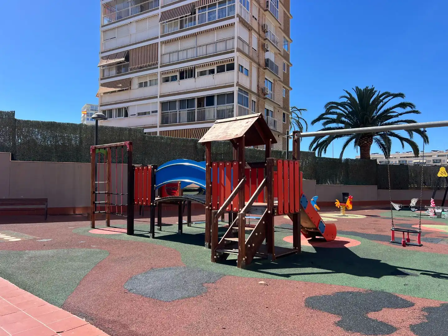 Flat for sale in Avinguda de la Condomina, 70, Cabo de las Huertas Exterior view of Flat for sale in Alicante / Alacant with Air Conditioner, Heating and Terrace