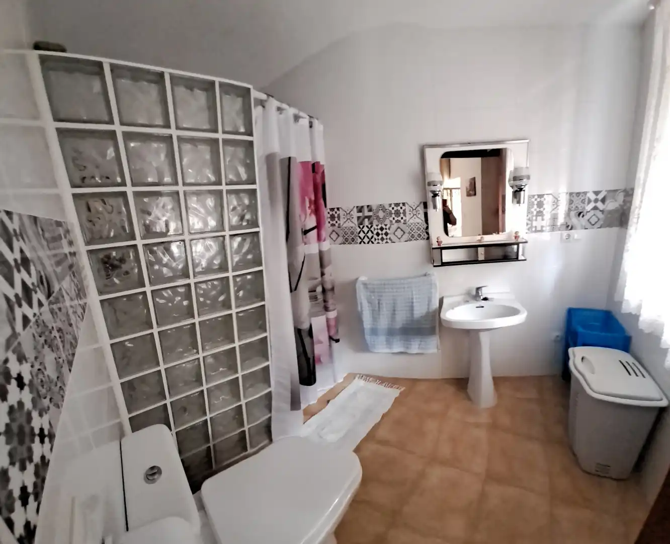 Casa adosada en venta en Calle Fuente, 24, Puebla de Don Fadrique Baño de Casa adosada en venta en Puebla de Don Fadrique con Amueblado, Horno y Lavadora