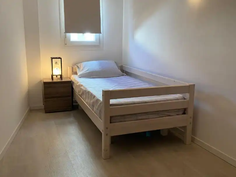 Pis de lloguer a Carrer del Pare Jeroni Moranta, 2, Cas Capiscol Dormitori de Pis de lloguer en Palma de Mallorca amb Parquet, Moblat i Balcó