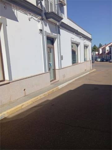 Local comercial en Alquiler en Guareña