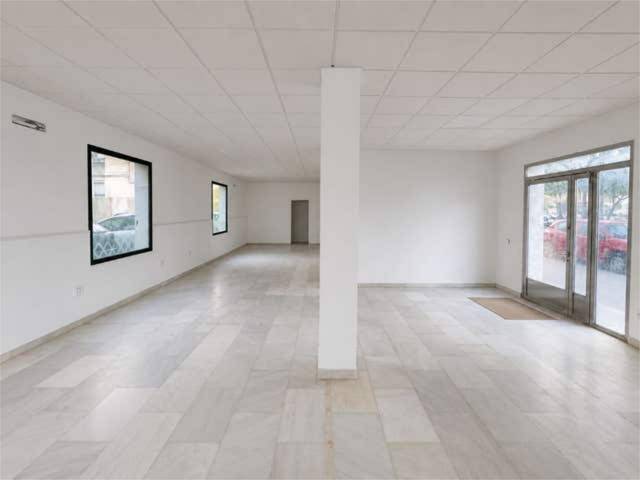 Local comercial en Alquiler en El Retiro - La Vid
