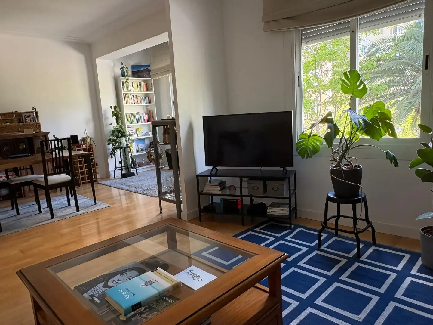 Piso en venta en Carrer de Gandesa, 6, Barri de les Corts Sala de estar de Piso en venta en Barcelona con Aire acondicionado, Calefacción y Jardín privado