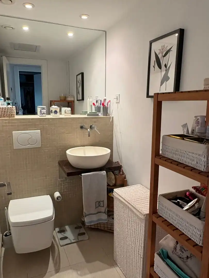 Piso en venta en Carrer de Gandesa, 6, Barri de les Corts Baño de Piso en venta en Barcelona con Aire acondicionado, Calefacción y Jardín privado
