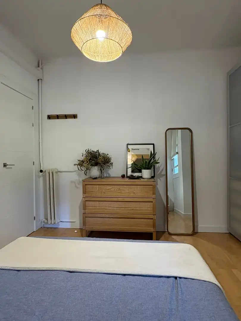 Piso en venta en Carrer de Gandesa, 6, Barri de les Corts Habitación de Piso en venta en Barcelona con Aire acondicionado, Calefacción y Jardín privado