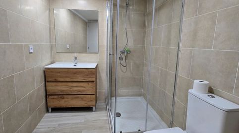 Piso de alquiler en Carrer Sant Antoni, 27, Centre Històric, Lleida Capital - imagen 4 Foto 4 de Piso de alquiler en Carrer Sant Antoni, 27, Centre Històric, Lleida Capital