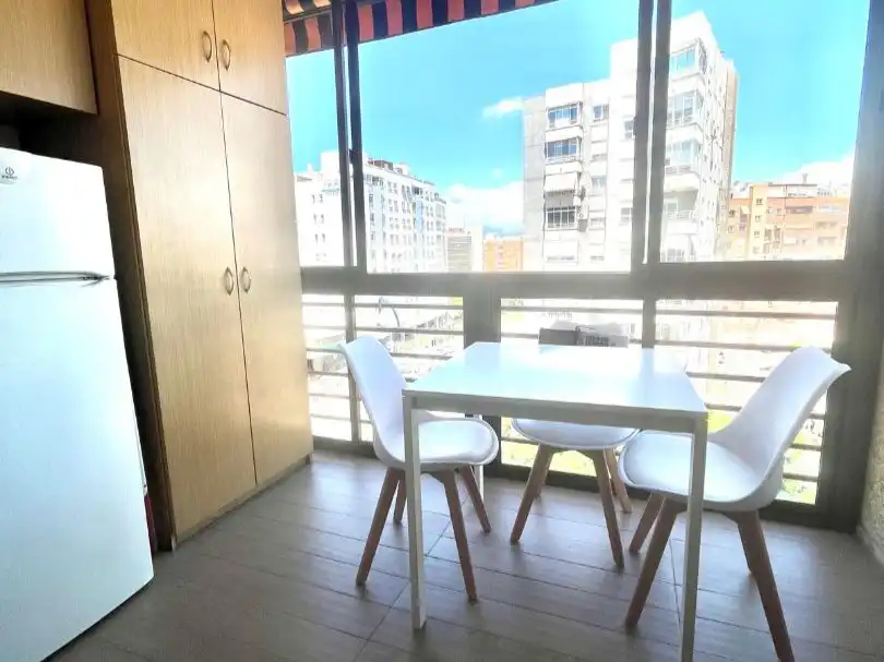 Piso de alquiler en Calle Pedro Ferrándiz, 4, Cabo de las Huertas Terraza de Piso de alquiler en Alicante / Alacant con Aire acondicionado, Calefacción y Parquet