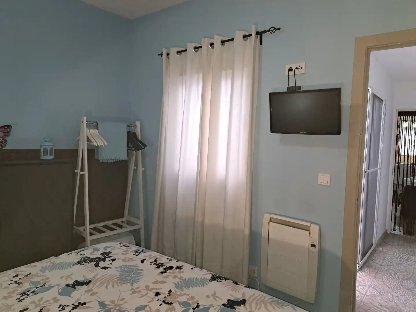 Casa adosada en venta en Carrer del Ferro, 36, Aiora Habitación de Casa adosada en venta en Valencia con Aire acondicionado, Parquet y Terraza