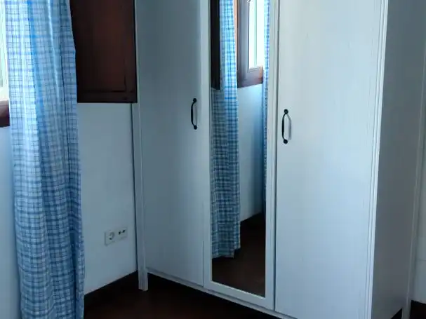 Schlafzimmer von Wohnungen zum Verkauf in Bormujos mit Klimaanlage, Heizung und Privatgarten