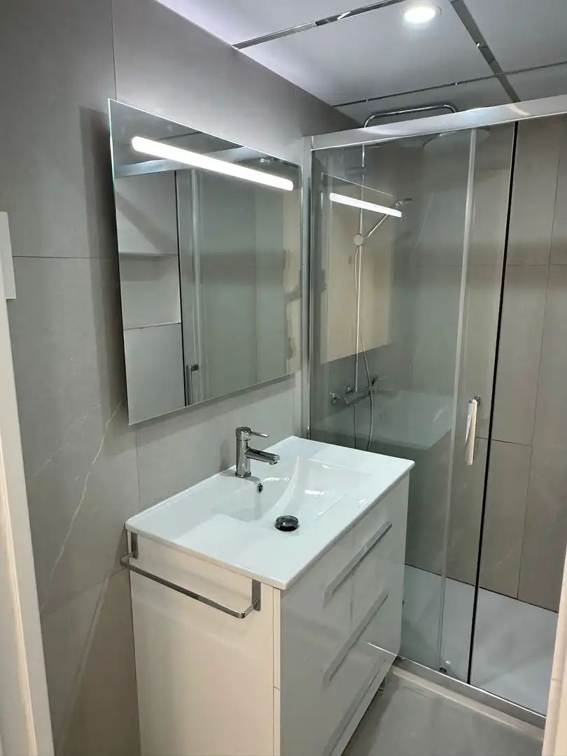 Piso en venta en Calle Ramón y Cajal, 3, Casco Antiguo Baño de Piso en venta en Águilas con Aire acondicionado