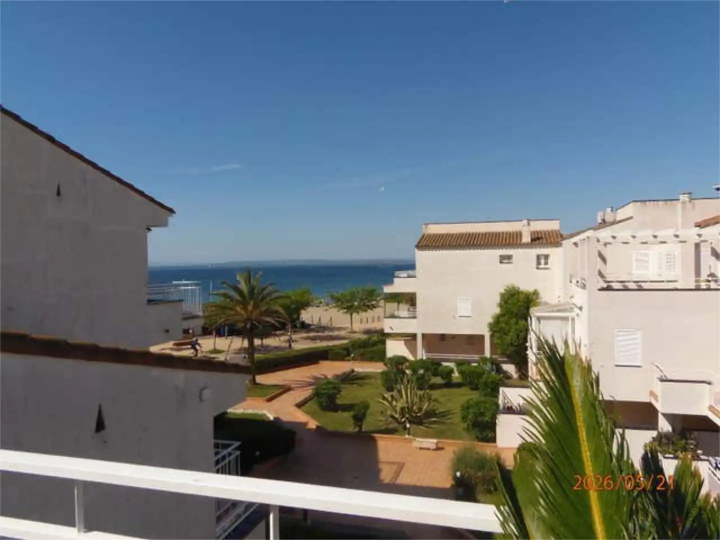 Vista exterior de Apartament en venda en Roses amb Calefacció, Jardí privat i Terrassa
