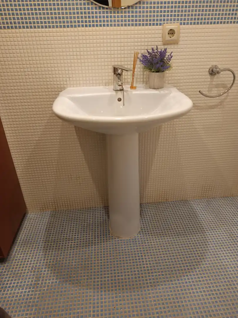 Badezimmer von Wohnung zum Verkauf in  Huesca Capital mit Klimaanlage, Terrasse und Schwimmbad