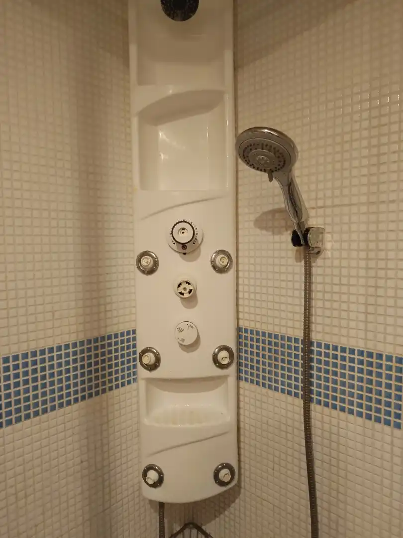Badezimmer von Wohnung zum Verkauf in  Huesca Capital mit Klimaanlage, Terrasse und Schwimmbad