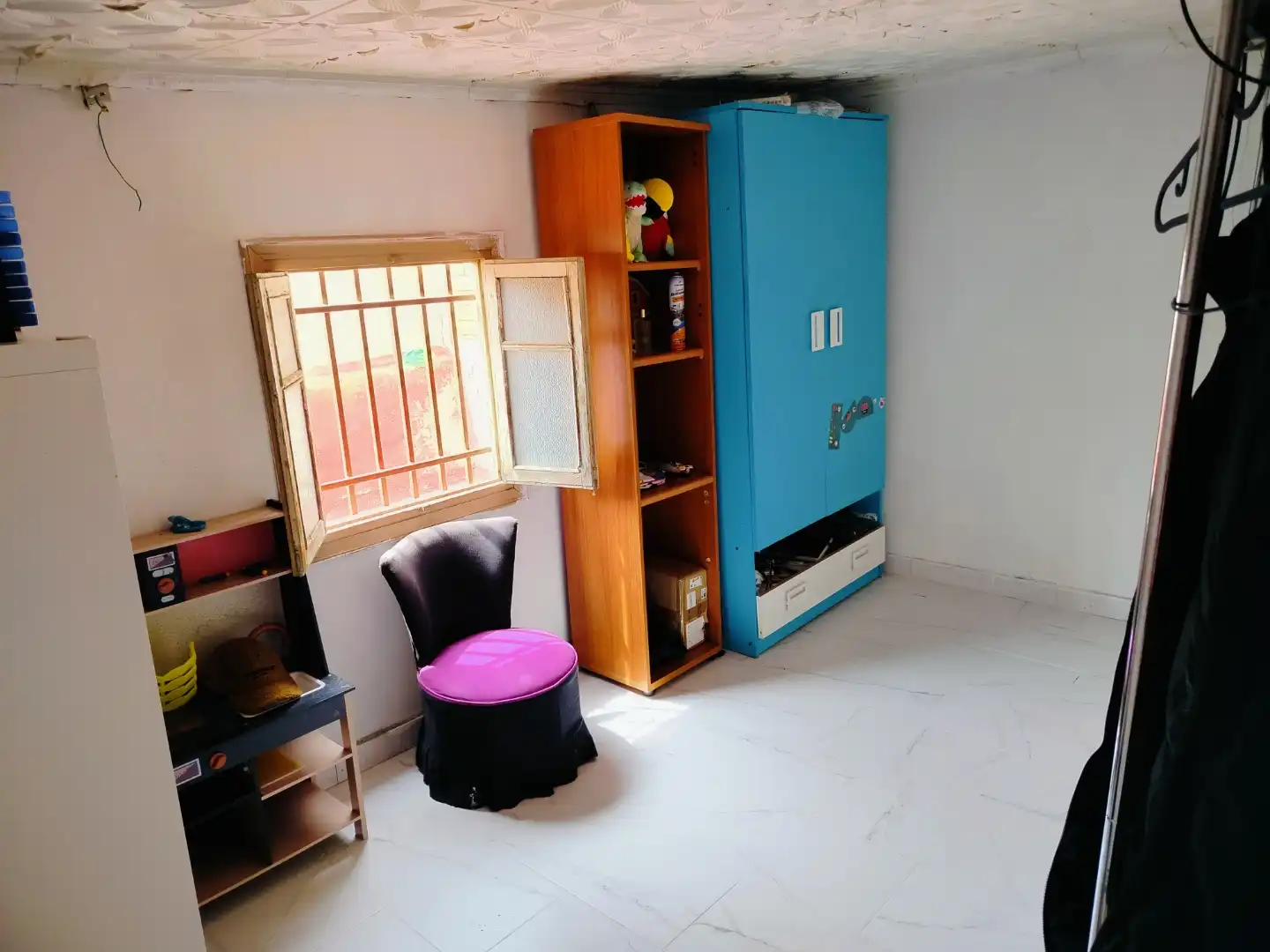 Casa adosada en venta en Carrer Sierra, 19, Crevillent Casa adosada en venta en Crevillent con Aire acondicionado, Terraza y Trastero