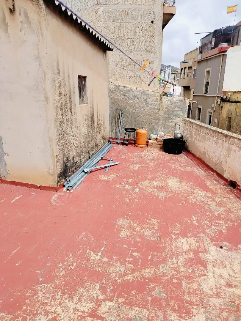 Casa adosada en venta en Carrer Sierra, 19, Crevillent Terraza de Casa adosada en venta en Crevillent con Aire acondicionado, Terraza y Trastero