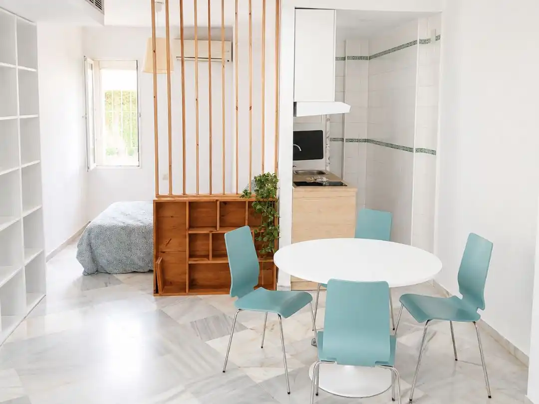 Piso de alquiler en Calle Santa Rufina, 16, Feria Habitación de Piso de alquiler en Sevilla con Aire acondicionado, Calefacción y Amueblado