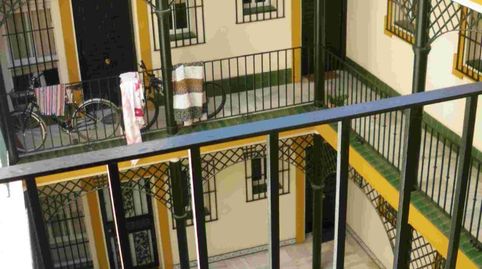Piso de alquiler en Calle Santa Rufina, 16, Feria, Sevilla Capital - imagen 2 Foto 2 de Piso de alquiler en Calle Santa Rufina, 16, Feria, Sevilla Capital