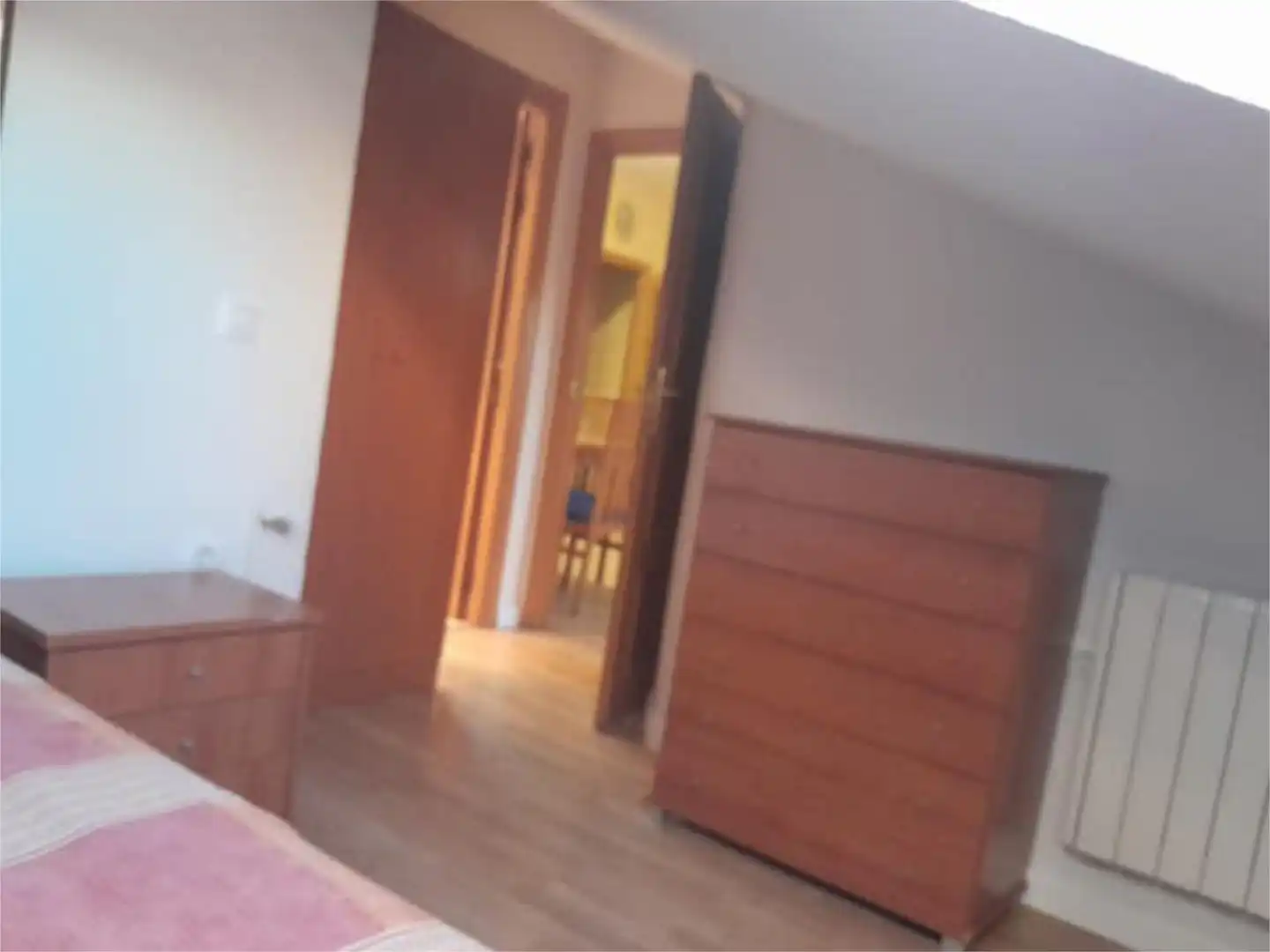 Bedroom of Flat for rent in Ávila
