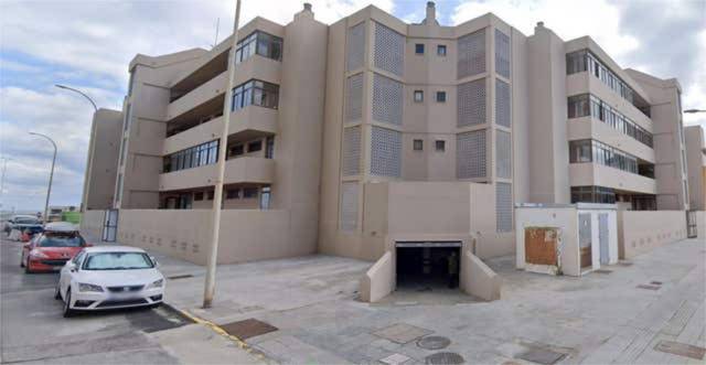 Garaje en Alquiler en Santa Bárbara - Ciudad Deportiva