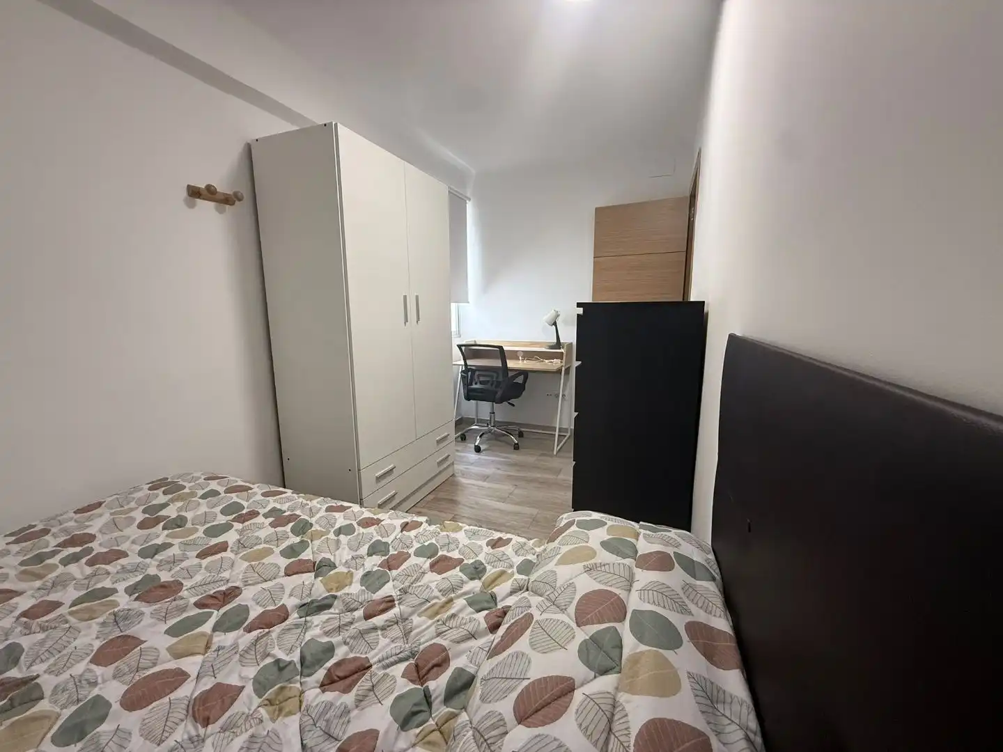 Flat for sale in Camino de la Zubia, 36, Barrio de Zaidín Bedroom of Flat for sale in Granada Capital with Air Conditioner