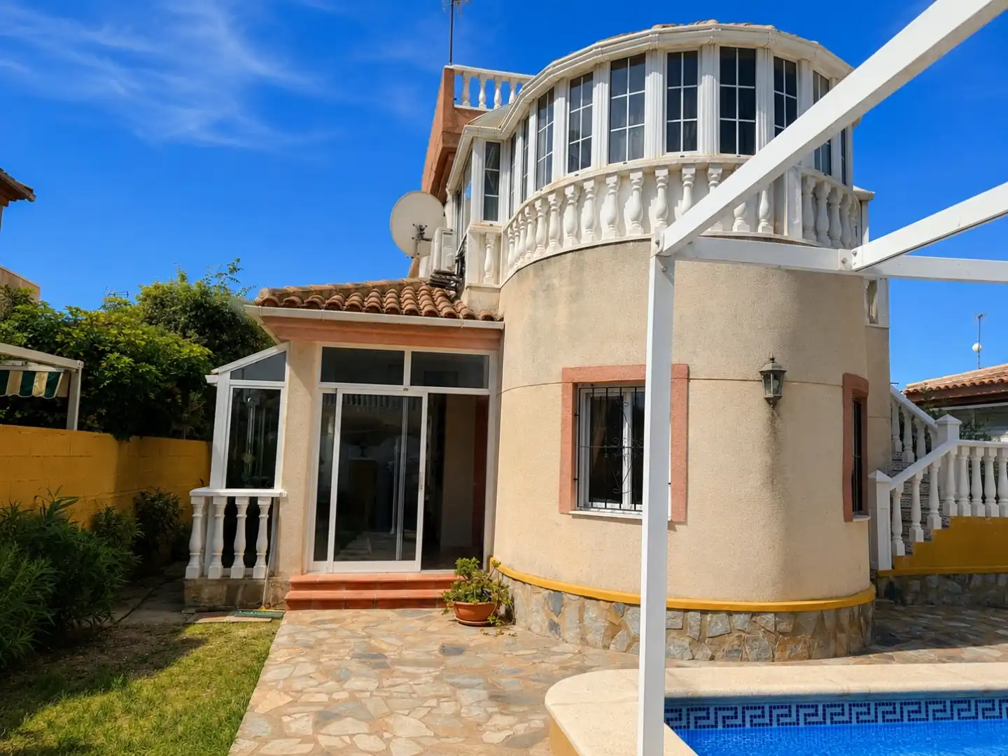 Casa o chalet en venta en Diseminado Poligono 2, 28, El Mojón Vista exterior de Casa o chalet en venta en Pilar de la Horadada con Aire acondicionado, Terraza y Piscina