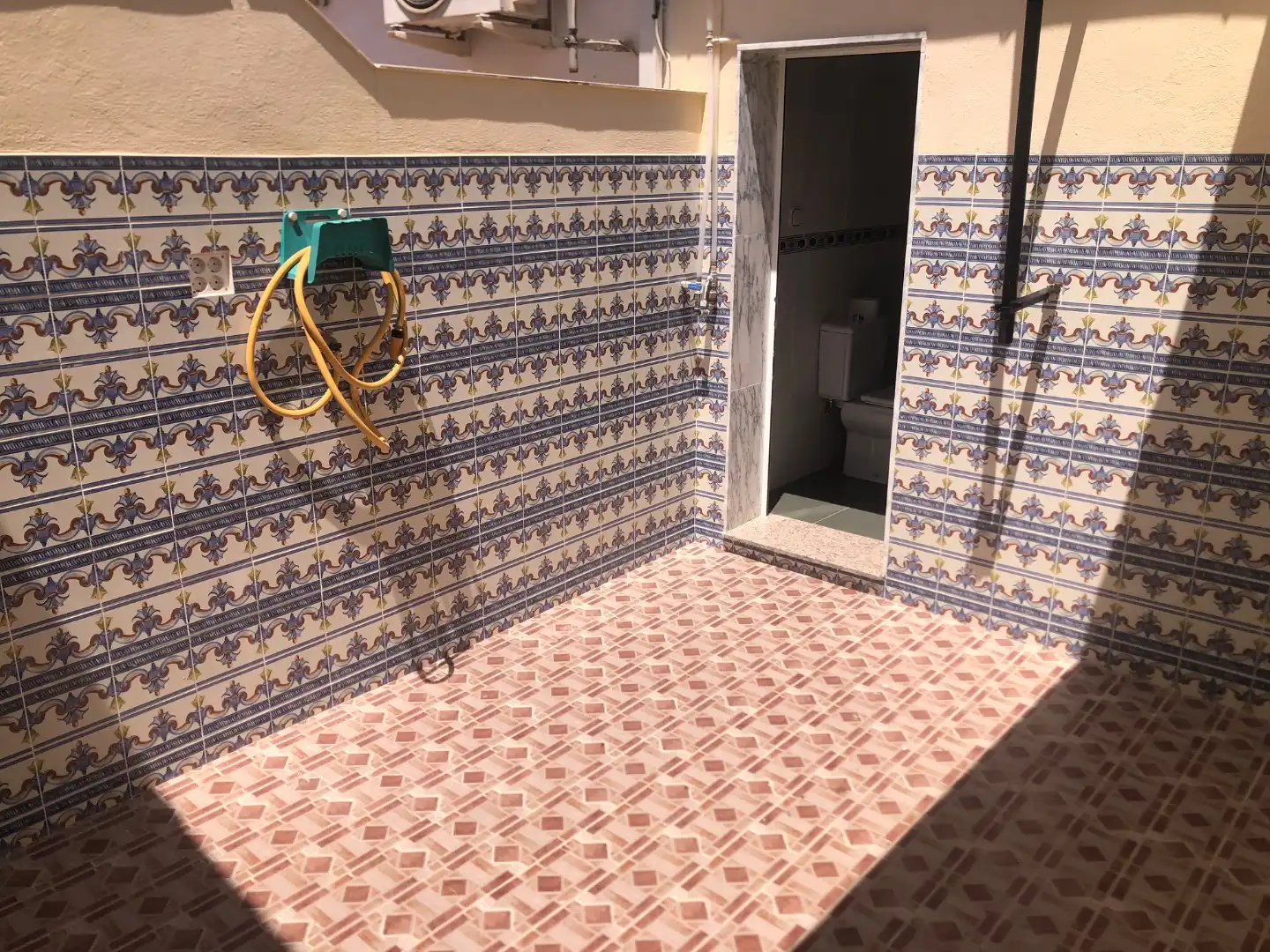 Detached homes for rent in Calle la Rábida, 8, La Paz - Las Américas Bathroom of Detached homes for rent in Linares with Air Conditioner, Terrace and Furnished