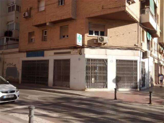Local comercial en Alquiler en Florida Alta