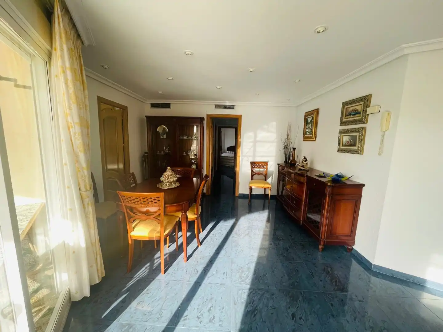 Wohnung zum Verkauf in Carrer D'astúries, 6, Playa de Gandia Esszimmer von Wohnung zum Verkauf in Gandia mit Klimaanlage, Terrasse und Schwimmbad
