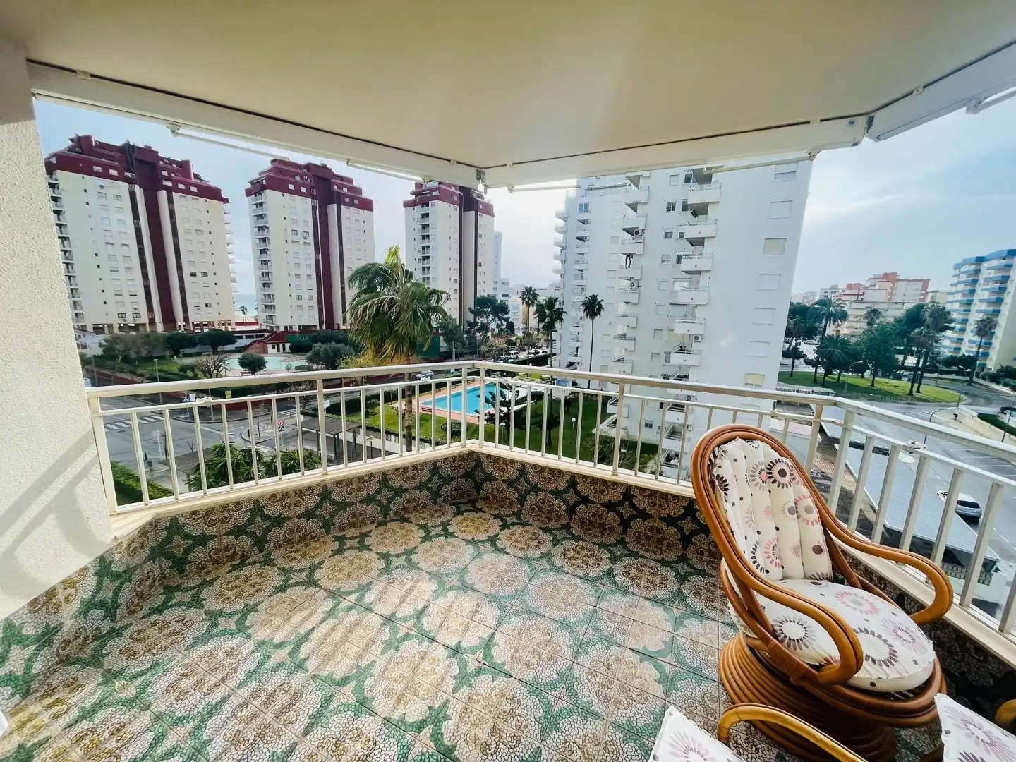 Wohnung zum Verkauf in Carrer D'astúries, 6, Playa de Gandia Terrasse von Wohnung zum Verkauf in Gandia mit Klimaanlage, Terrasse und Schwimmbad