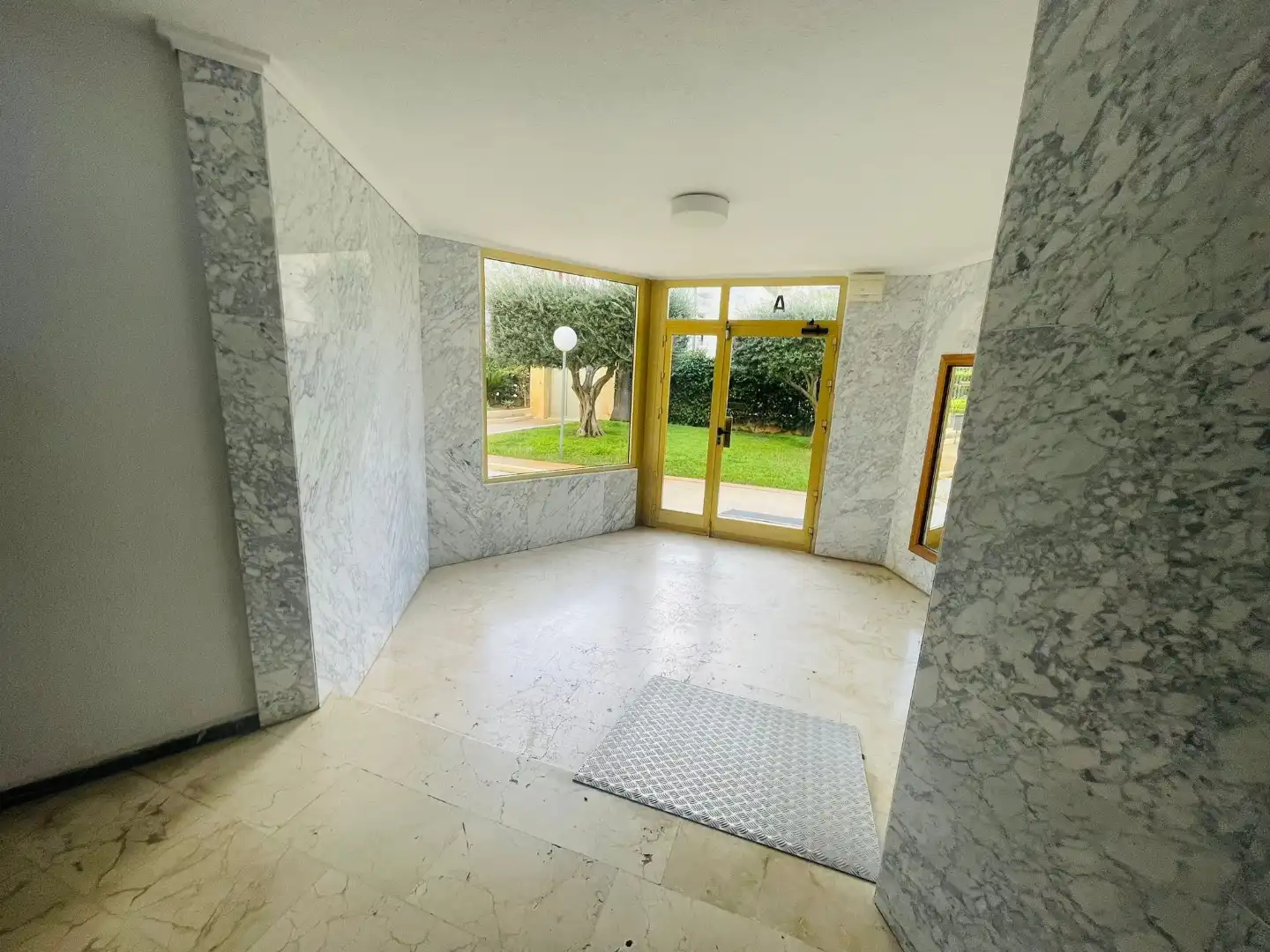 Wohnung zum Verkauf in Carrer D'astúries, 6, Playa de Gandia Wohnung zum Verkauf in Gandia mit Klimaanlage, Terrasse und Schwimmbad