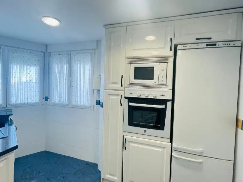 Wohnung zum Verkauf in Carrer D'astúries, 6, Playa de Gandia Küche von Wohnung zum Verkauf in Gandia mit Klimaanlage, Terrasse und Schwimmbad