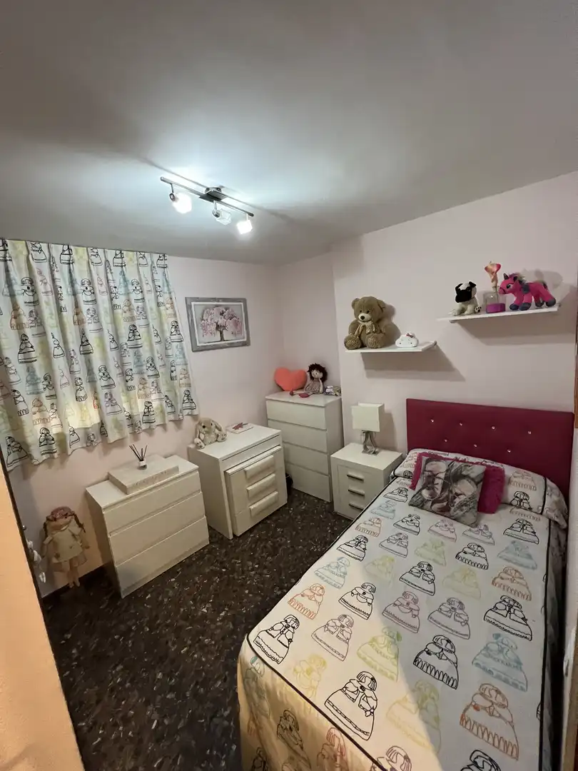 Flat for sale in Calle del Maestro Atanasio Garcia Zapater, Benetússer Bedroom of Flat for sale in Benetússer with Air Conditioner, Terrace and Furnished