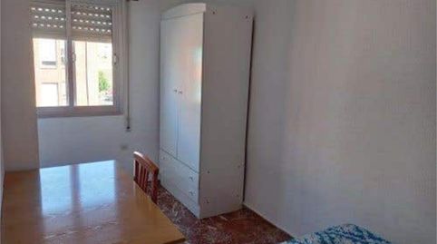 Foto 5 de Piso de alquiler en Valdepasillas - La Paz - Huerta Rosales, Badajoz Capital