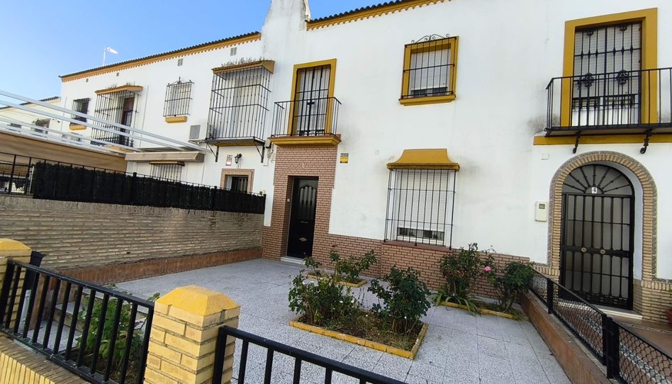 Casa o chalet en venta en Calle Cerro Colorado, 6, Isla Chica, Huelva Capital - imagen 1 Foto 1 de Casa o chalet en venta en Calle Cerro Colorado, 6, Isla Chica, Huelva Capital