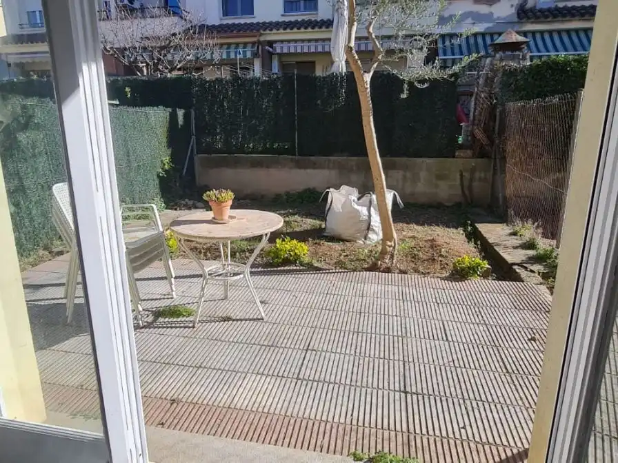 Casa adosada en venta en Carrer Riera d'Osor, 15, Palau Jardín de Casa adosada en venta en Girona con Calefacción, Jardín privado y Terraza