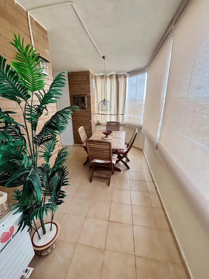 Flat for sale in Carrer de la Pinada, 29, Marina d'Or Dining room of Flat for sale in Oropesa del Mar / Orpesa with Air Conditioner, Terrace and Swimming Pool