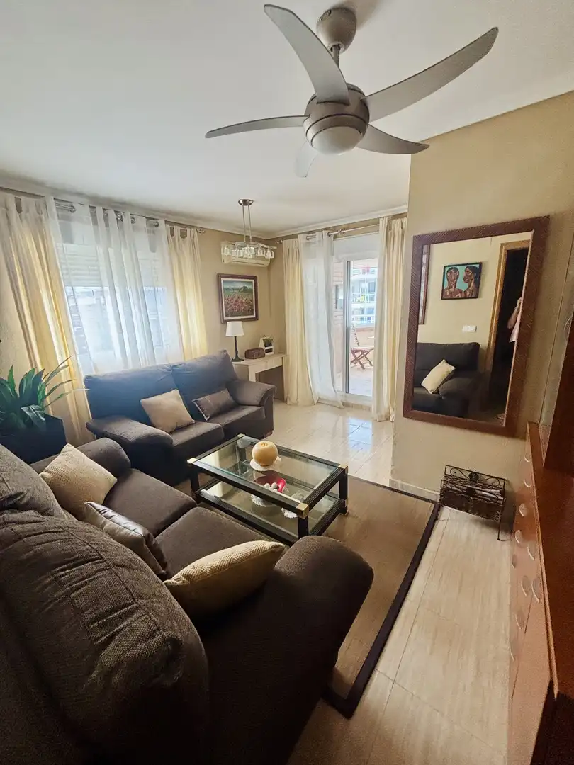 Flat for sale in Carrer de la Pinada, 29, Marina d'Or Living room of Flat for sale in Oropesa del Mar / Orpesa with Air Conditioner, Terrace and Swimming Pool
