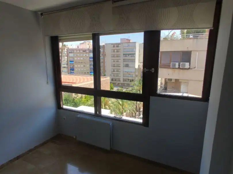 Piso de alquiler en Calle del Pintor Miguel Ayala, 7, Peñamefecit - Avda Barcelona Piso de alquiler en Calle del Pintor Miguel Ayala, 7, Peñamefecit - Avda Barcelona