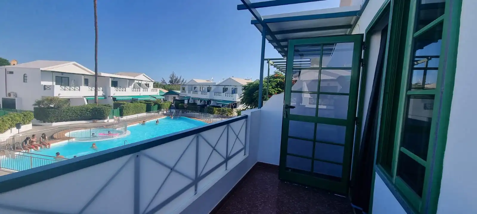 Terrace of Flat for rent in San Bartolomé de Tirajana  with Air Conditioner, Terrace and Swimming Pool