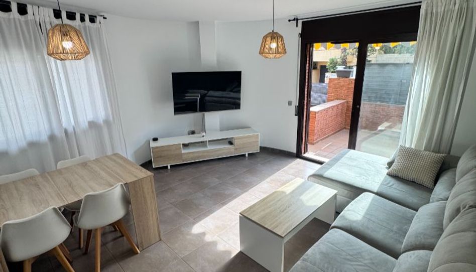 Piso en venta en Carrer de L'abat Oliba, 33, Mont Ferrant - Joan Carles I, Blanes - imagen 1 Foto 1 de Piso en venta en Carrer de L'abat Oliba, 33, Mont Ferrant - Joan Carles I, Blanes