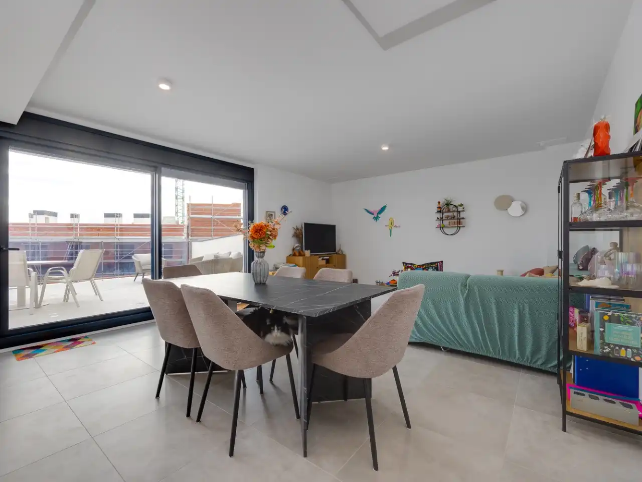 Attic for sale in Saavedra Fajardo, 1, Campoamor Dining room of Attic for sale in Orihuela with Air Conditioner, Heating and Terrace